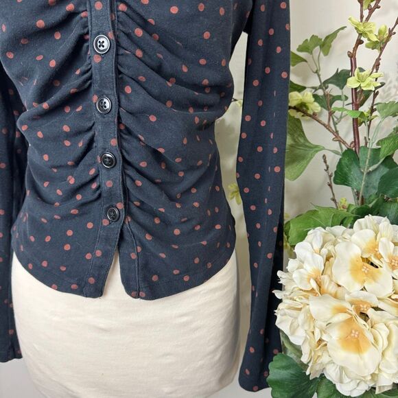 Maeve by Anthropologie Ruched Button-Down Collared Top Polka Dot | medium - Picture 6 of 13